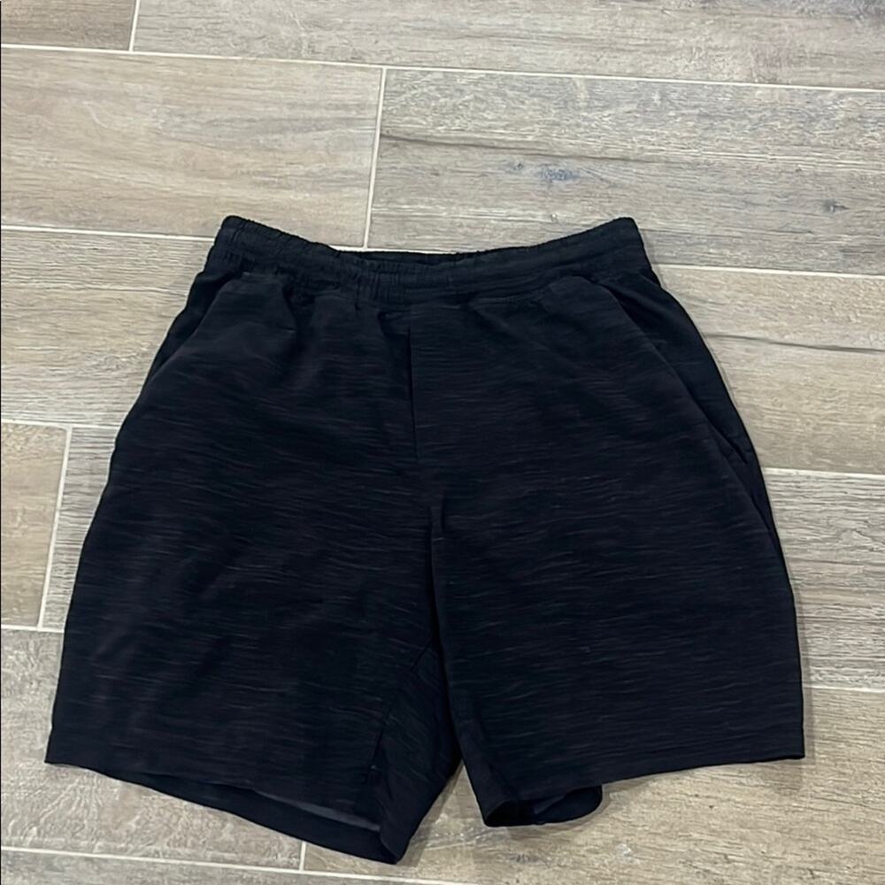 Lululemon Pace Breaker Short 7" with liner
